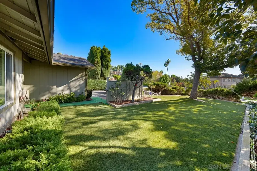 9130 Grossmont Boulevard, La Mesa, CA 91941 - Image #3