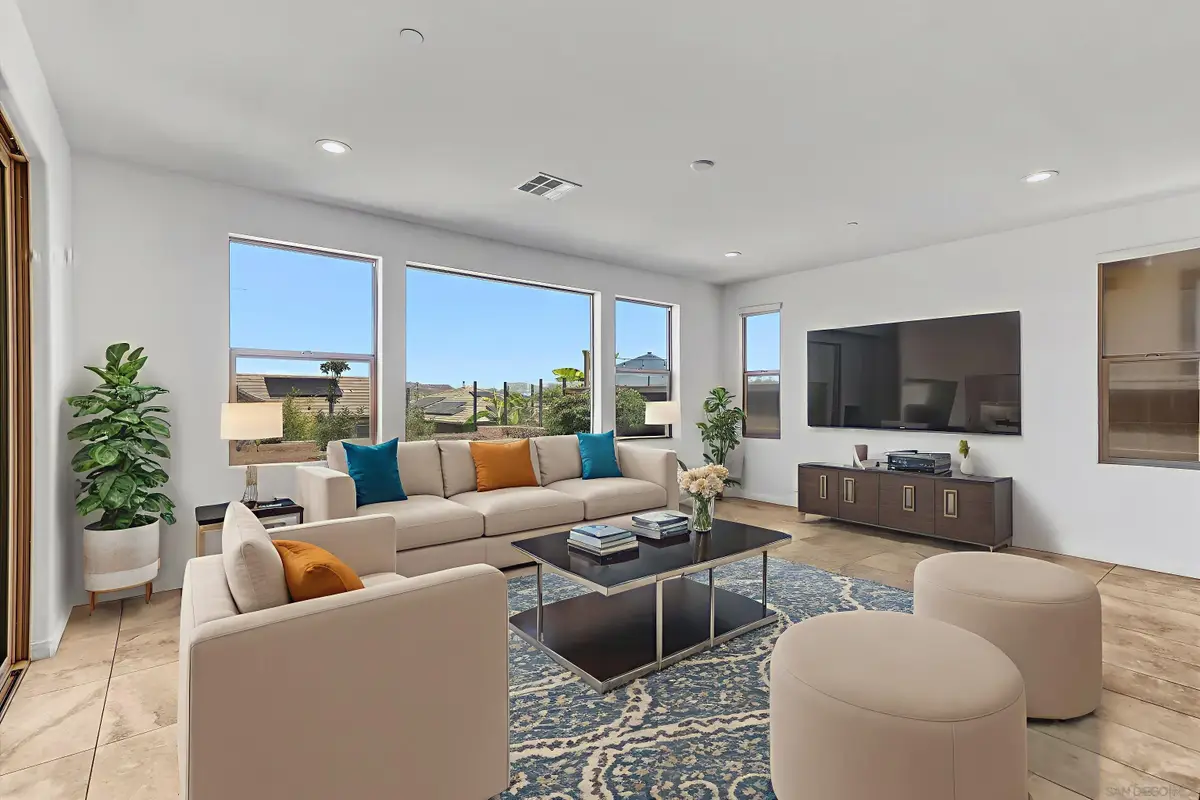 15902 Sarah Ridge Rd, San Diego, CA 92127 - Image #1