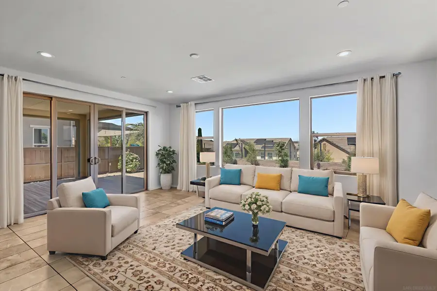 15902 Sarah Ridge Rd, San Diego, CA 92127 - Image #2