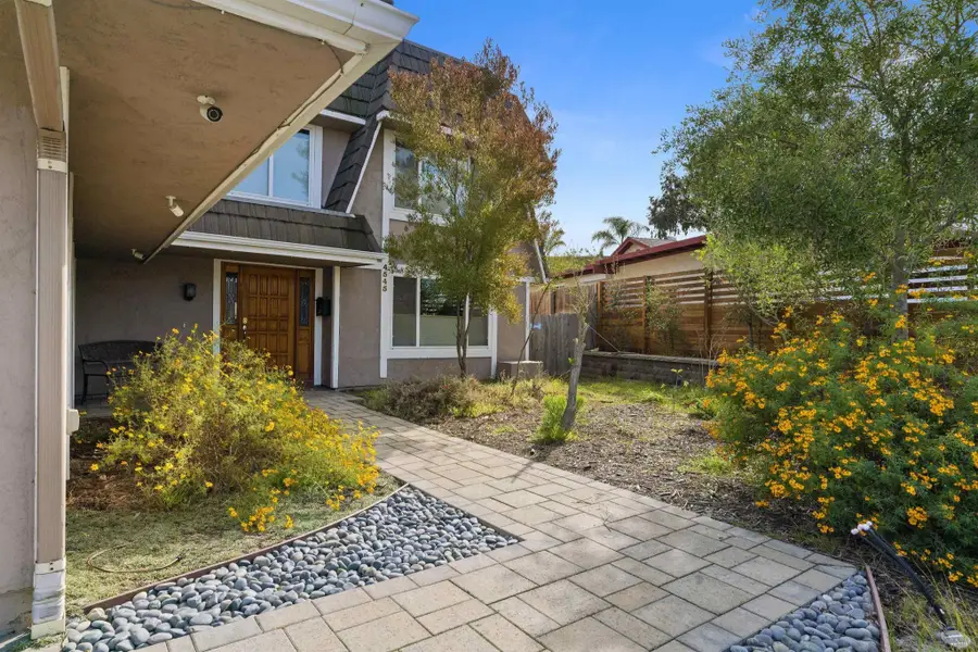 4545 Benhurst Ave, San Diego, CA 92122 - Image #3