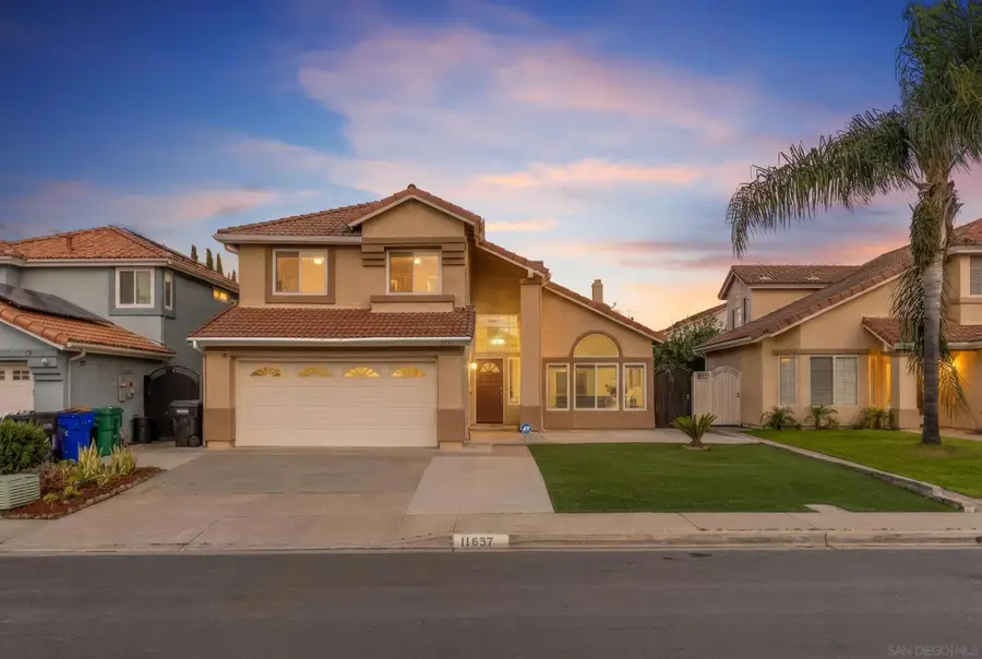 11637 Thomas Hayes Ln, San Diego, CA 92126 - Image #2