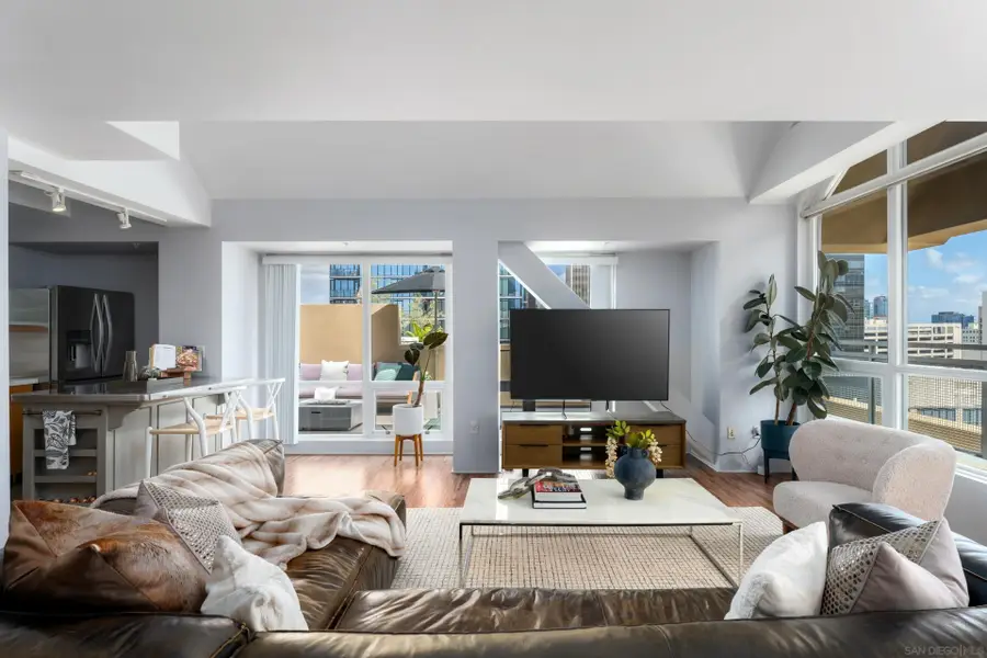 350 W Ash St, San Diego, CA 92101 - Image #2