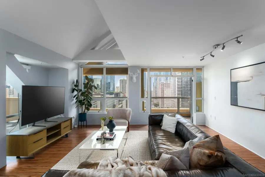 350 W Ash St, San Diego, CA 92101 - Image #3