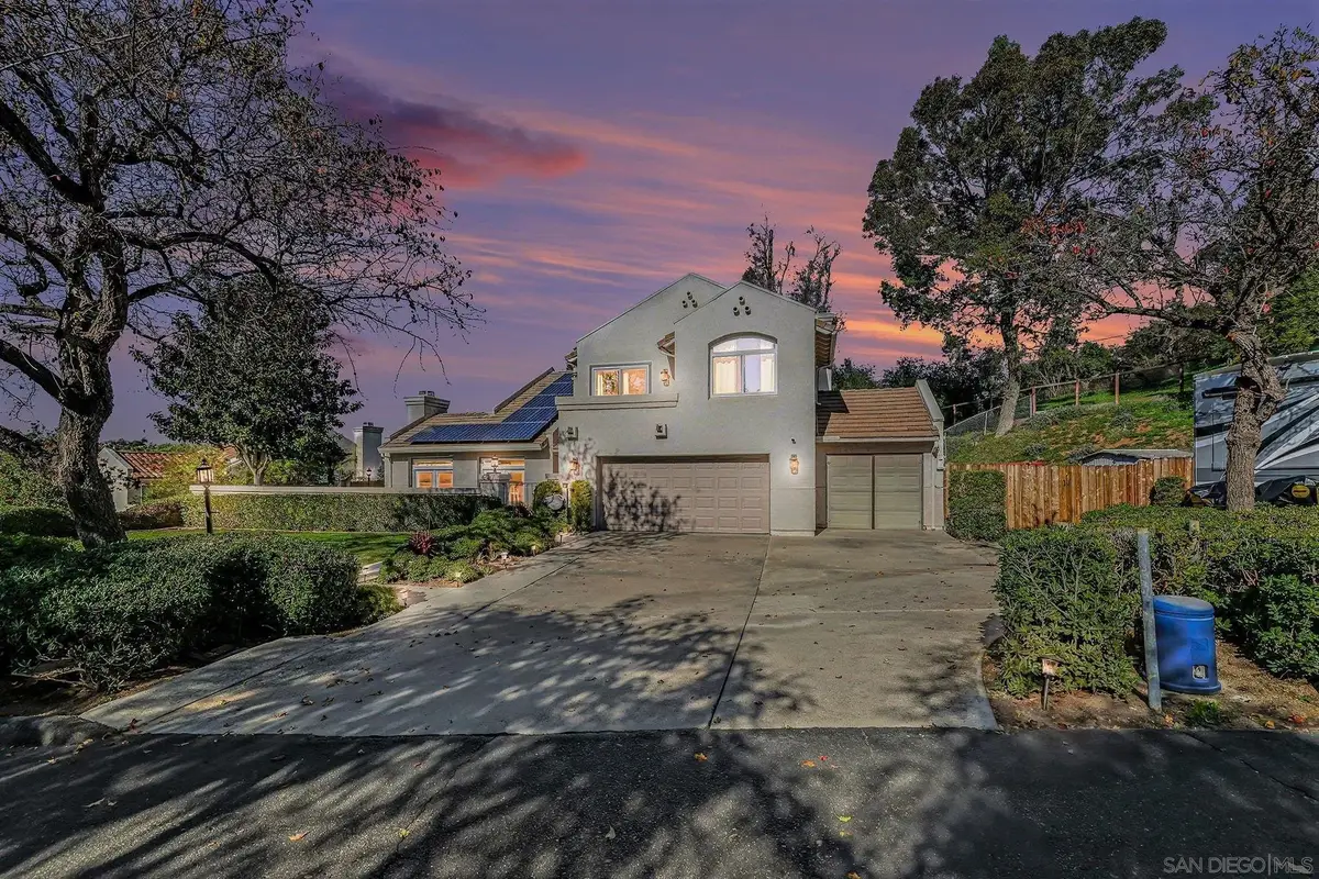 627 Valley Grove Ln, Escondido, CA 92025 - Image #1