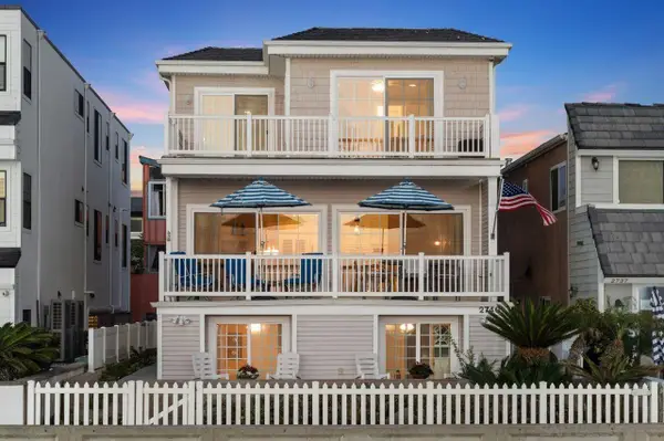 2740 Ocean Front Walk, San Diego, CA 92109