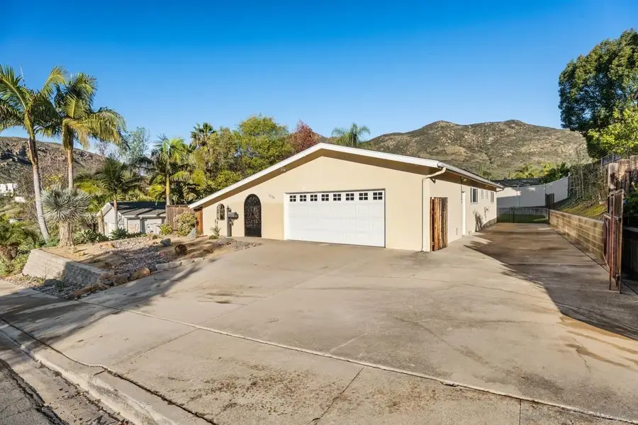 7735 Melotte Street, San Diego, CA 92119 - Image #2