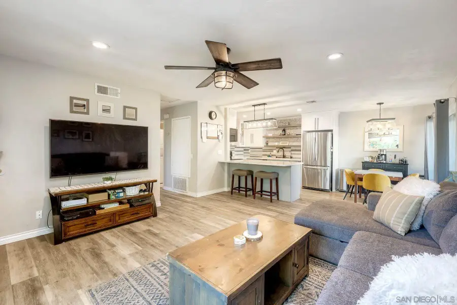 8930 Fletcher Valley Dr, Santee, CA 92071 - Image #3