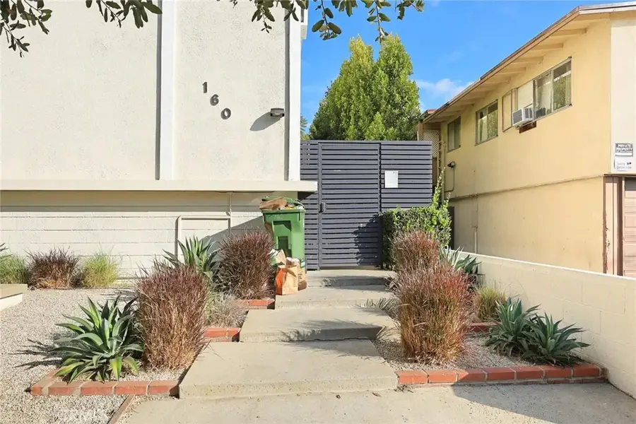 160 S Michigan Avenue, Pasadena, CA 91106 - #3