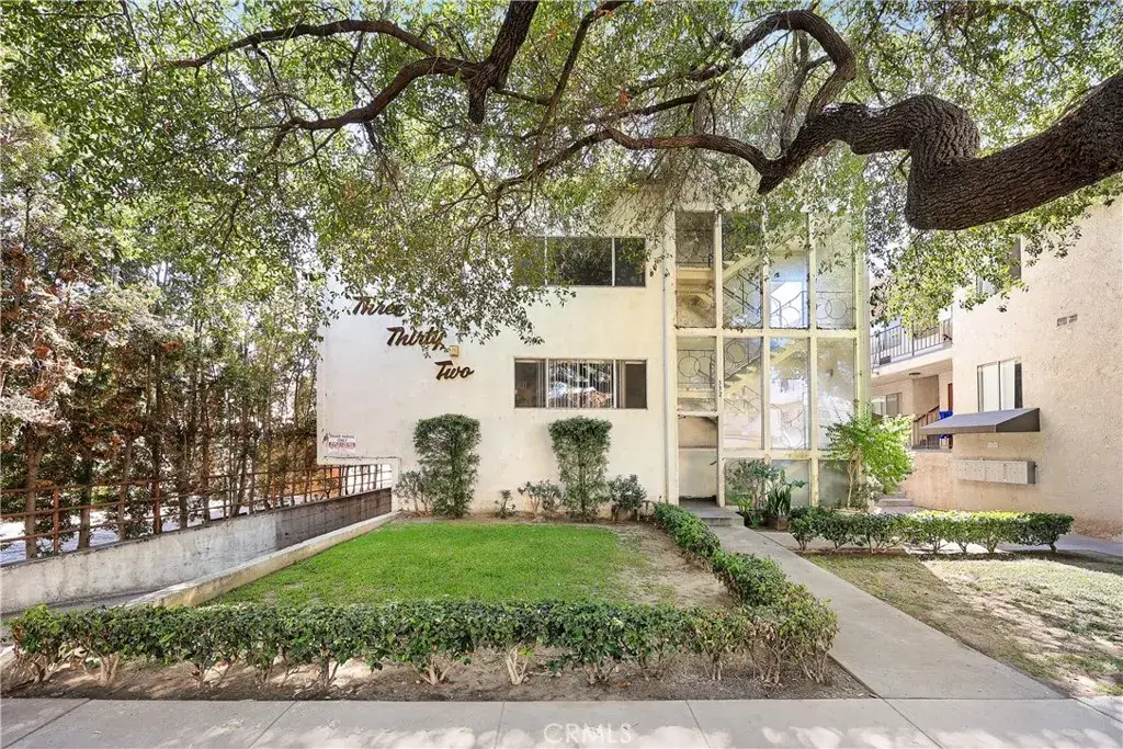 332 Riverdale Drive, Glendale, CA 91204 - #1