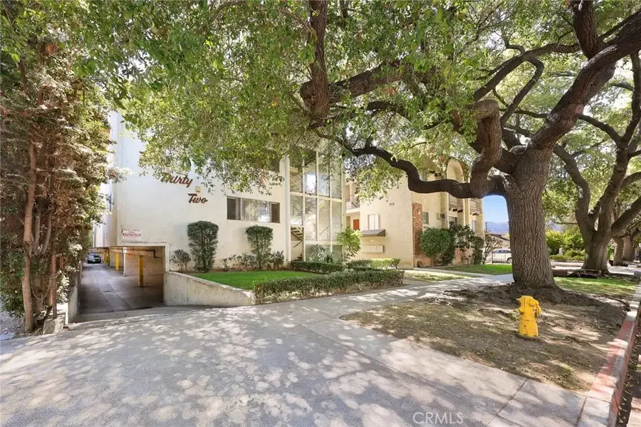 332 Riverdale Drive, Glendale, CA 91204 - #3