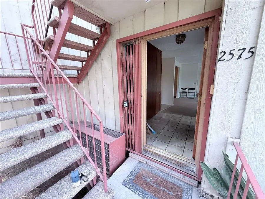 2575 Riverside Terrace, Los Angeles, CA 90039 - Image #3