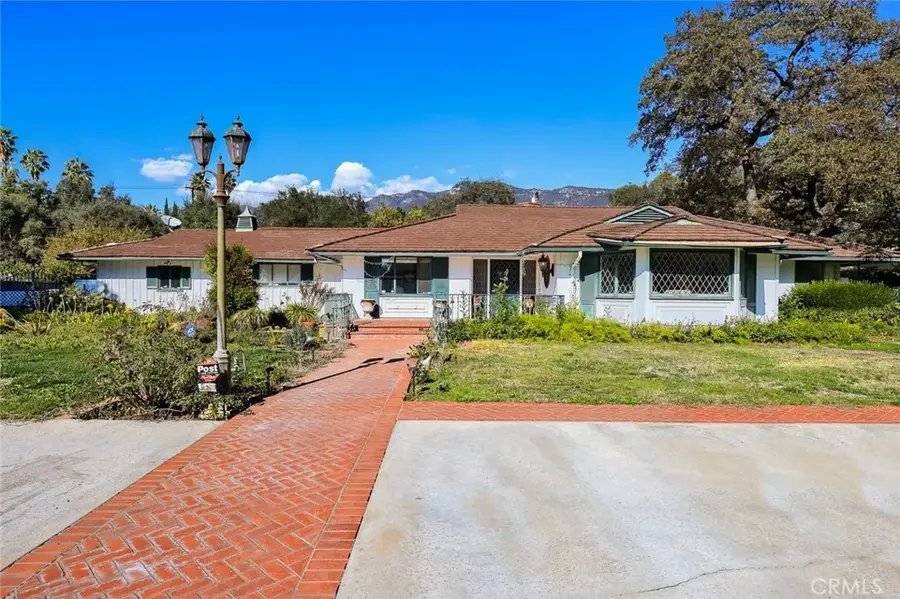 1127 W Foothill Boulevard, Arcadia, CA 91006 - Image #3