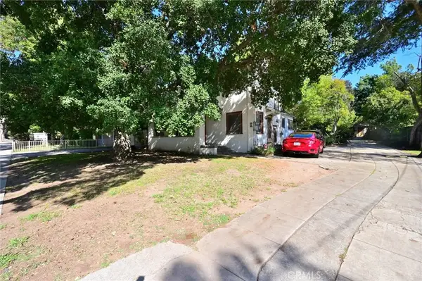 562 N Madison, Pasadena, CA 91101