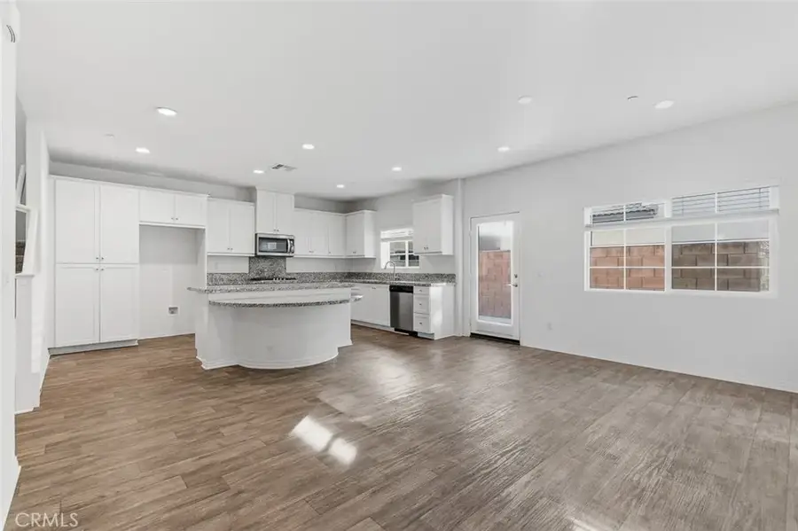 7252 Medley Lane, Fontana, CA 92336 - Image #3