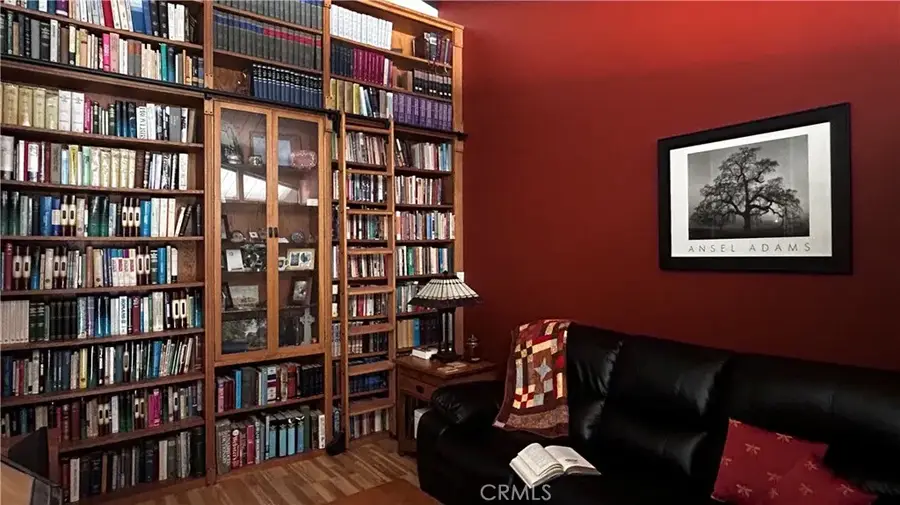 872 Sierra Vista Drive #9, Twin Peaks, CA 92391 - Image #2