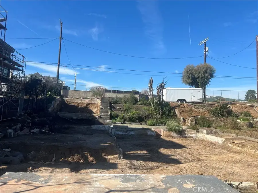 611 Erskine, Pacific Palisades, CA 90272 - Image #3