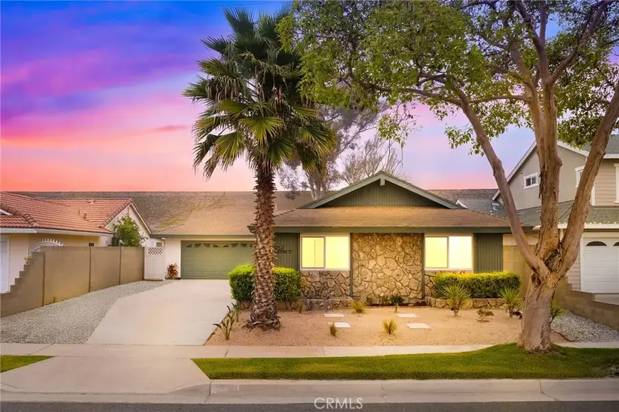 952 Cheyenne, Costa Mesa, CA 92626 - Image #3