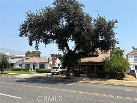 92 N Allen Avenue, Pasadena, CA 91106 - Image #2