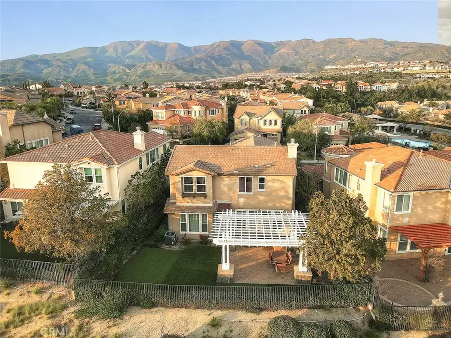20750 Sardinia Way, Porter Ranch, CA 91326 - Image #3