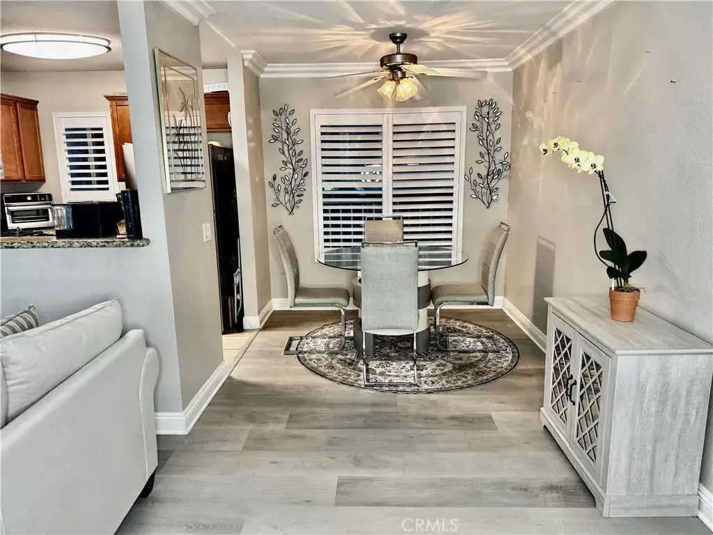 355 N Maple #121, Burbank, CA 91505 - Image #1