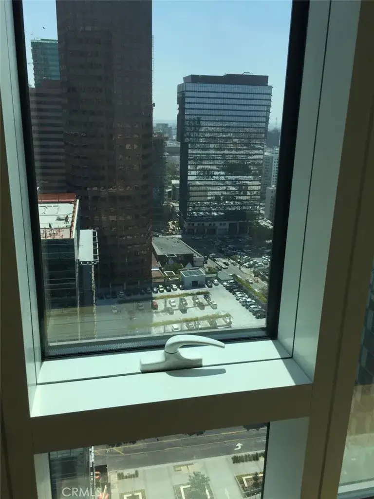 889 Francisco #2507, Los Angeles, CA 90017 - #3