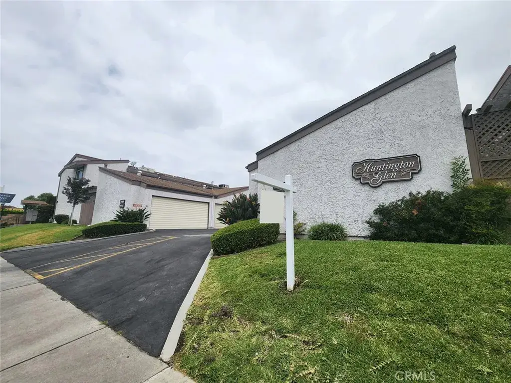 1047 E Huntington Drive #C, Monrovia, CA 91016 - #1