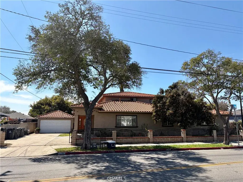 1042 W Mcfadden, Santa Ana, CA 92707 - #1