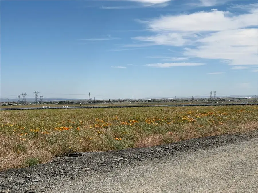 99999 Ave J, Lancaster, CA 93536 - #3
