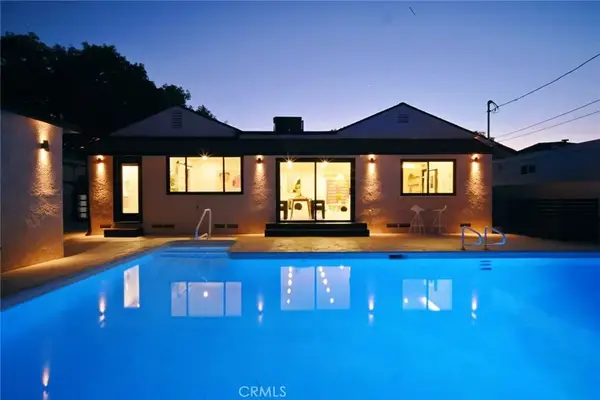 5430 Geyser Avenue, Tarzana, CA 91356