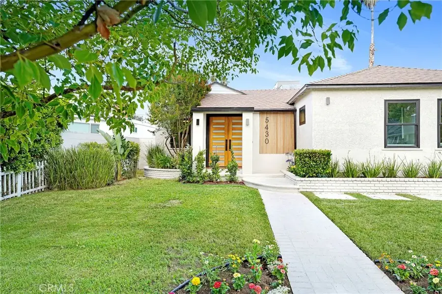 5430 Geyser Avenue, Tarzana, CA 91356 - #2