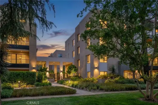 330 W Green #206, Pasadena, CA 91105