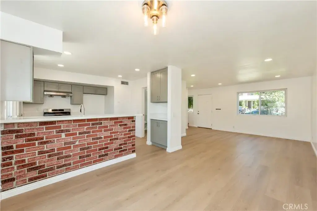 1237 W 6th, Ontario, CA 91762 - #1