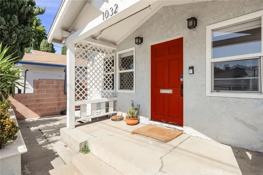 1032 S Mesa Street, San Pedro, CA 90731 - #2