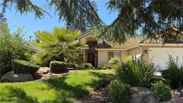1145 E Woodhaven Lane, Fresno, CA 93720