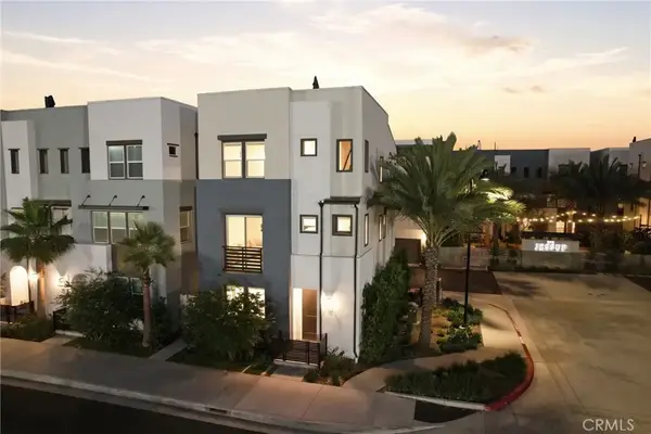 133 Jessup, Tustin, CA 92780