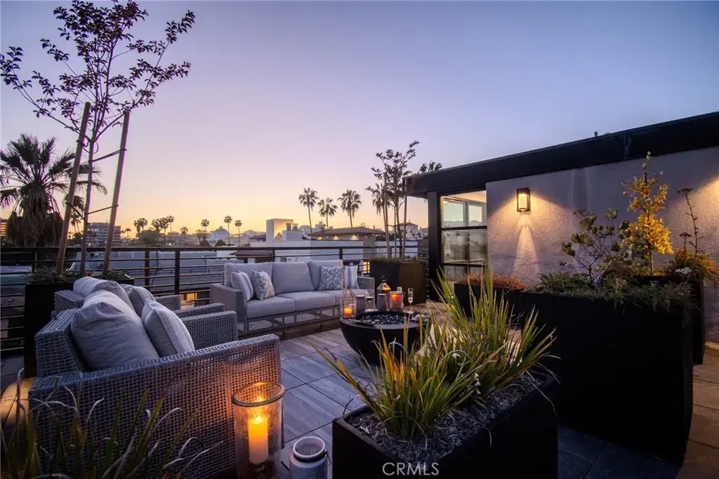 150 S Oak Knoll #202, Pasadena, CA 91101 - #1