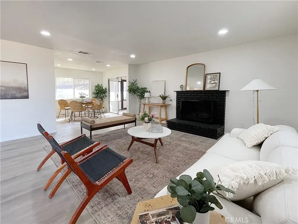 16376 Alviso, Victorville, CA 92394 - #1