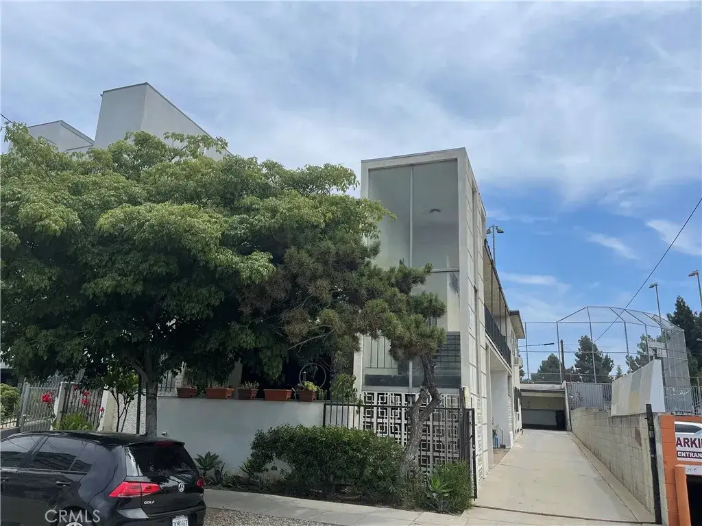 978 S Ardmore Avenue, Los Angeles, CA 90006 - #1