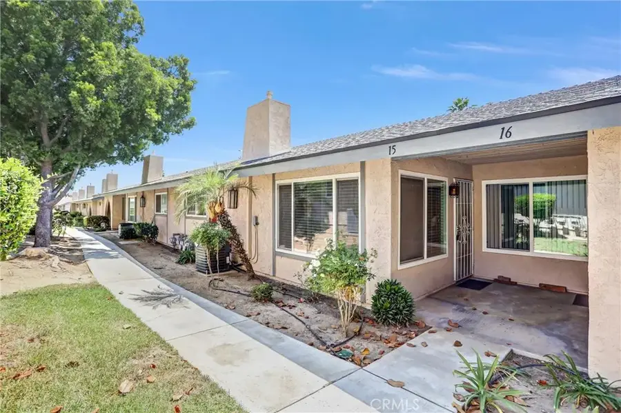 2891 Canyon Crest #15, Riverside, CA 92507 - #2