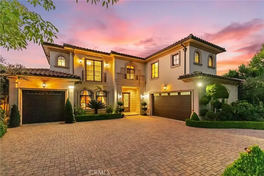 271 W Naomi Avenue, Arcadia, CA 91007 - #2