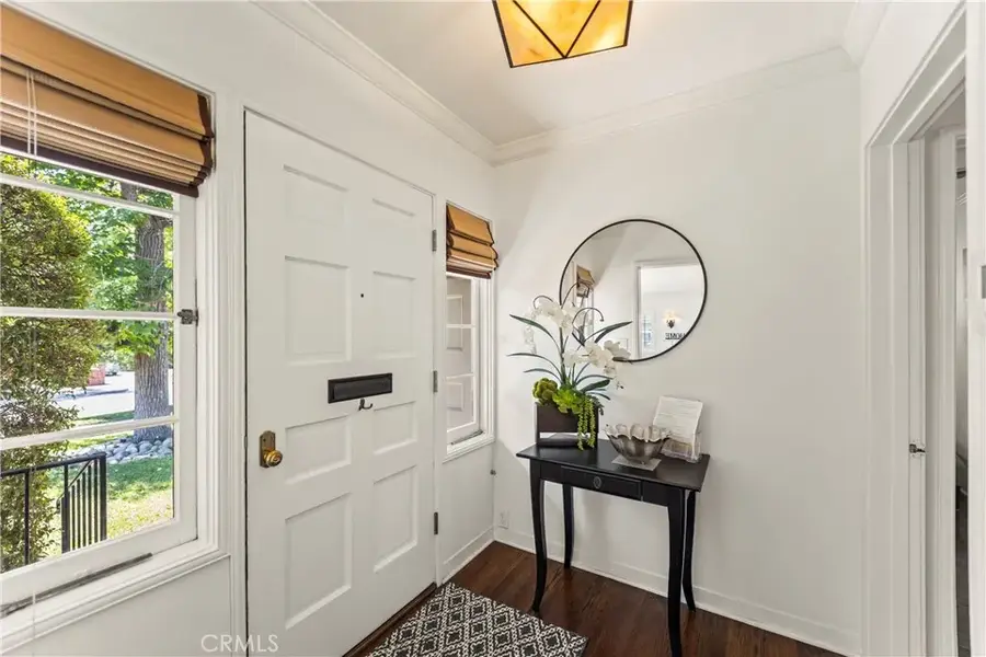 2205 Las Lunas, Pasadena, CA 91107 - #3
