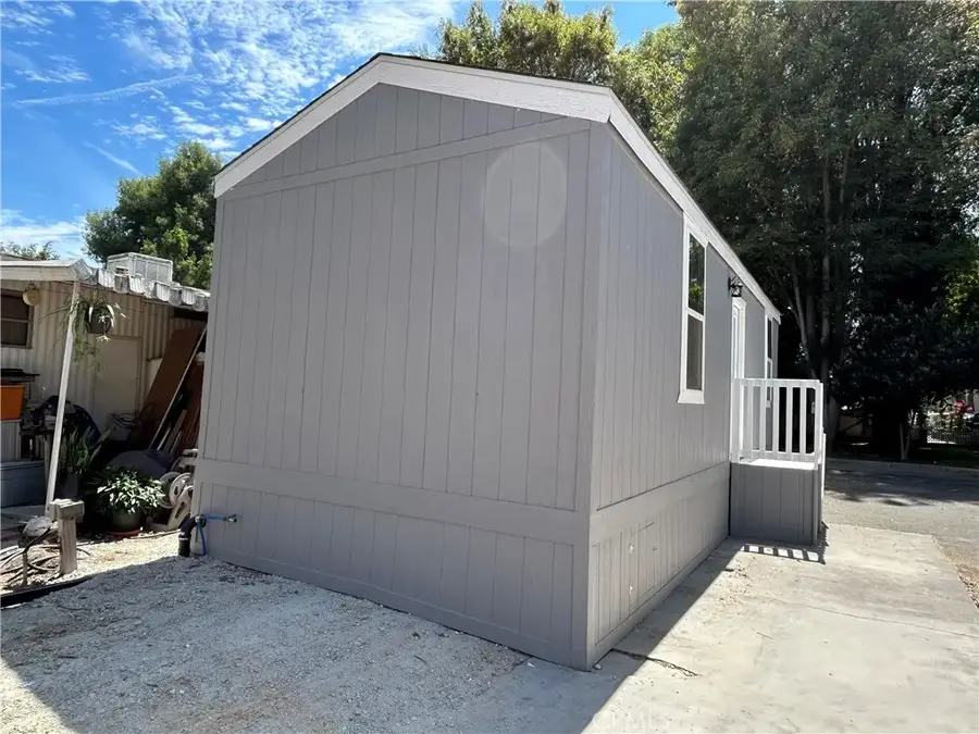 300 E Arbor Street #2, Long Beach, CA 90805 - #2