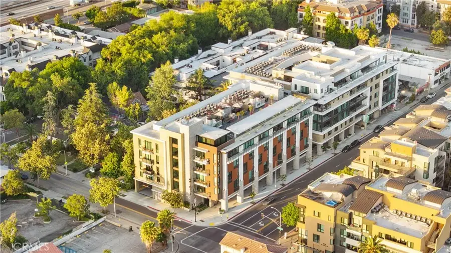 709 E Walnut Street #220, Pasadena, CA 91101 - #3