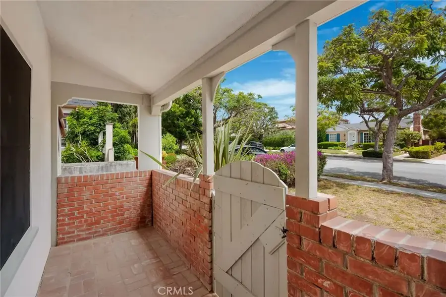 858 Harvard Street, Santa Monica, CA 90403 - #3