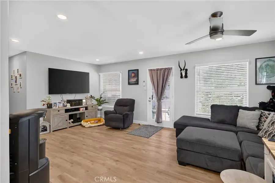 355 W Arrow, Upland, CA 91786 - #3