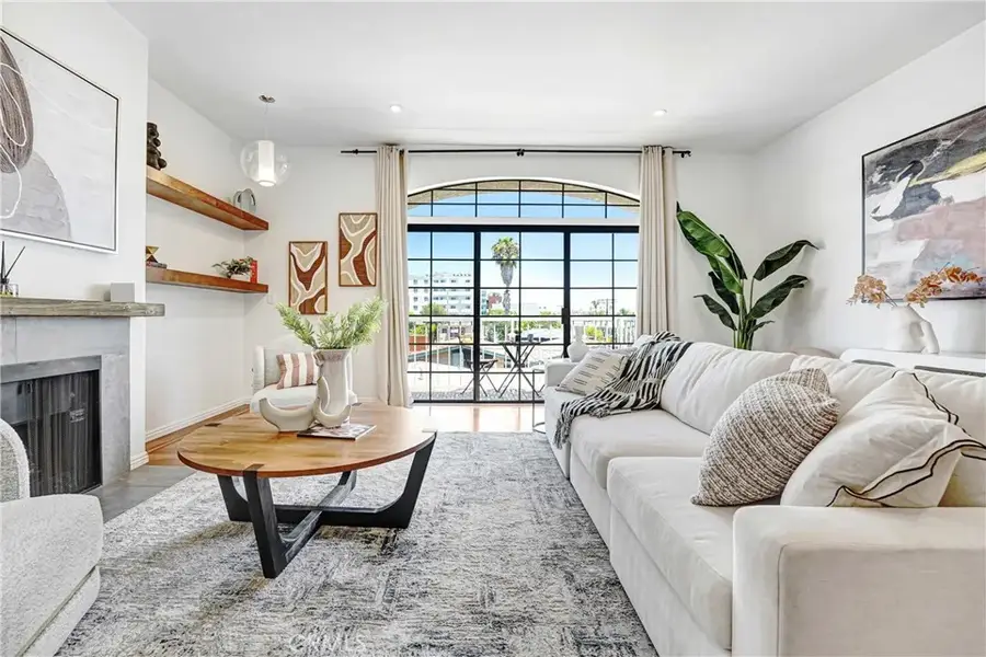 3568 Keystone Avenue #10, Los Angeles, CA 90034 - #3