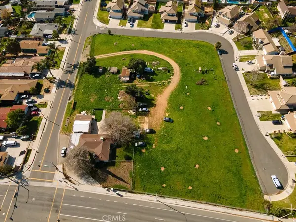 5608 La Sierra, Riverside, CA 92505