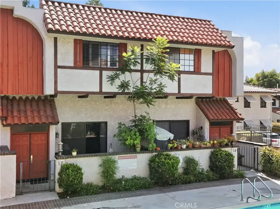 2450 E Del Mar Blvd #17, Pasadena, CA 91107 - #2