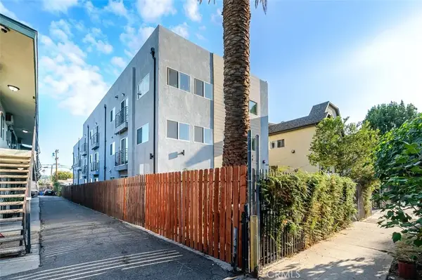 3324 Chapman, Los Angeles, CA 90065