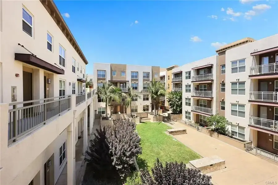 68 E Bay State Street #3G, Alhambra, CA 91801 - #3